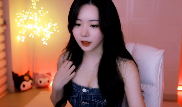 糖心vlog精产国品免后入:突破硬件限制,低配手机也能畅享高品质体验!